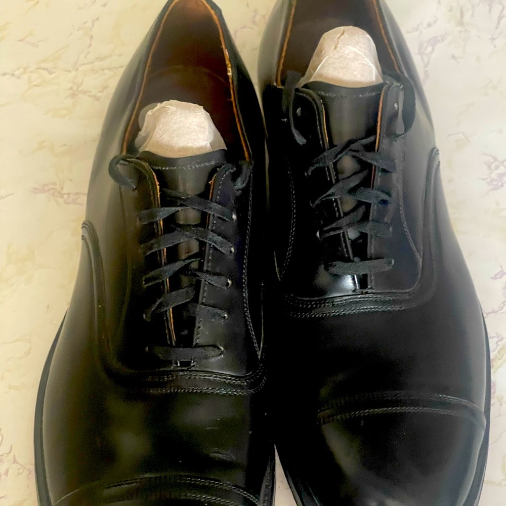 World famous Orthopaedic shoes crafted for comfort and stability.
